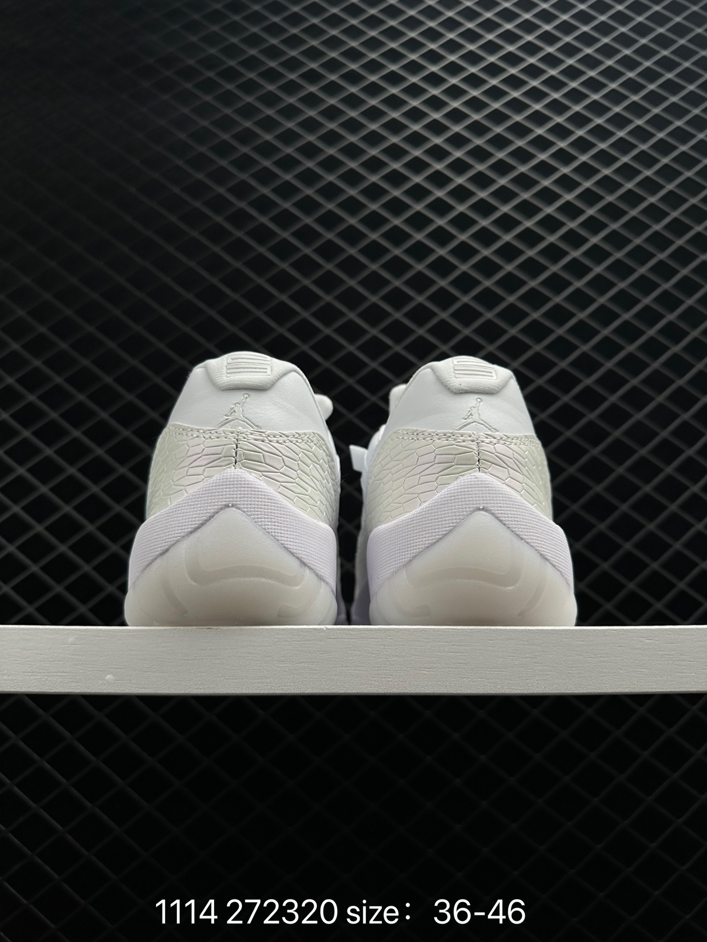 Nike Wmns Air Jordan 11 Retro AJ11